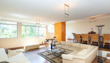 Apartamento à venda com 3 quartos, sendo 2 suítes,  em Alto da Boa Vista, São Paulo, SP