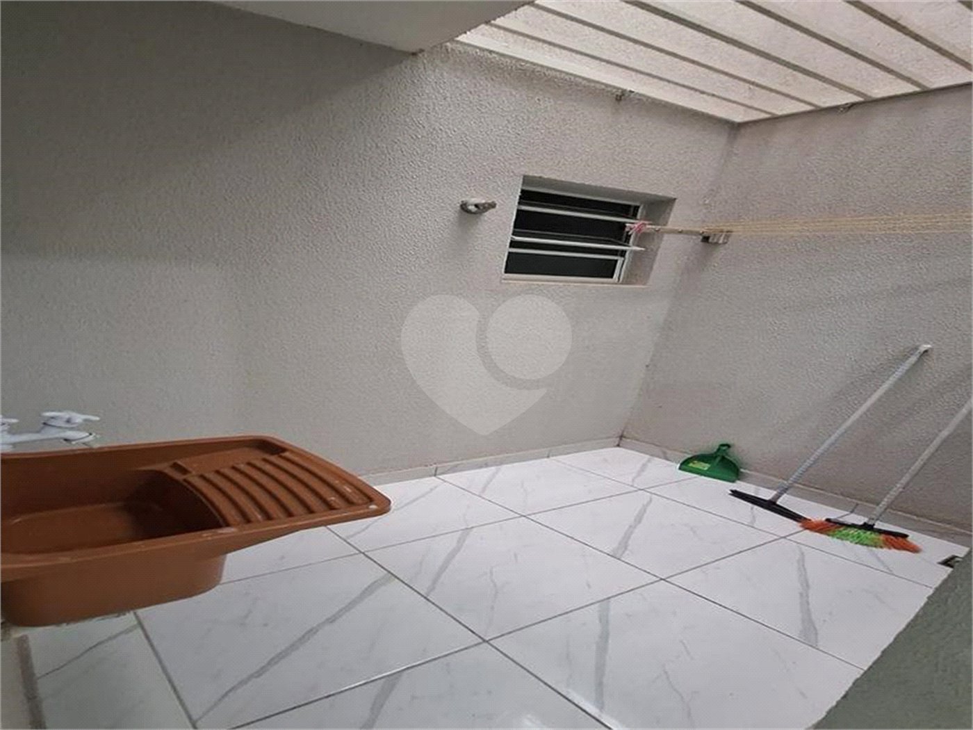 Apartamento à venda com 1 quarto em Jardim Santa Marta, Sorocaba, SP