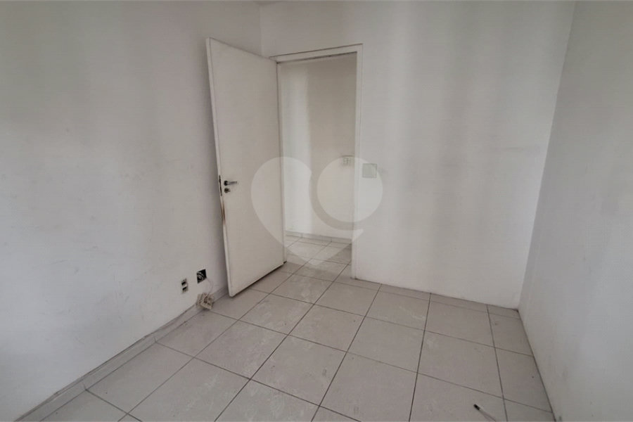 Apartamento à venda com 3 quartos, sendo 1 suíte, em Vila Guilherme, São Paulo, SP