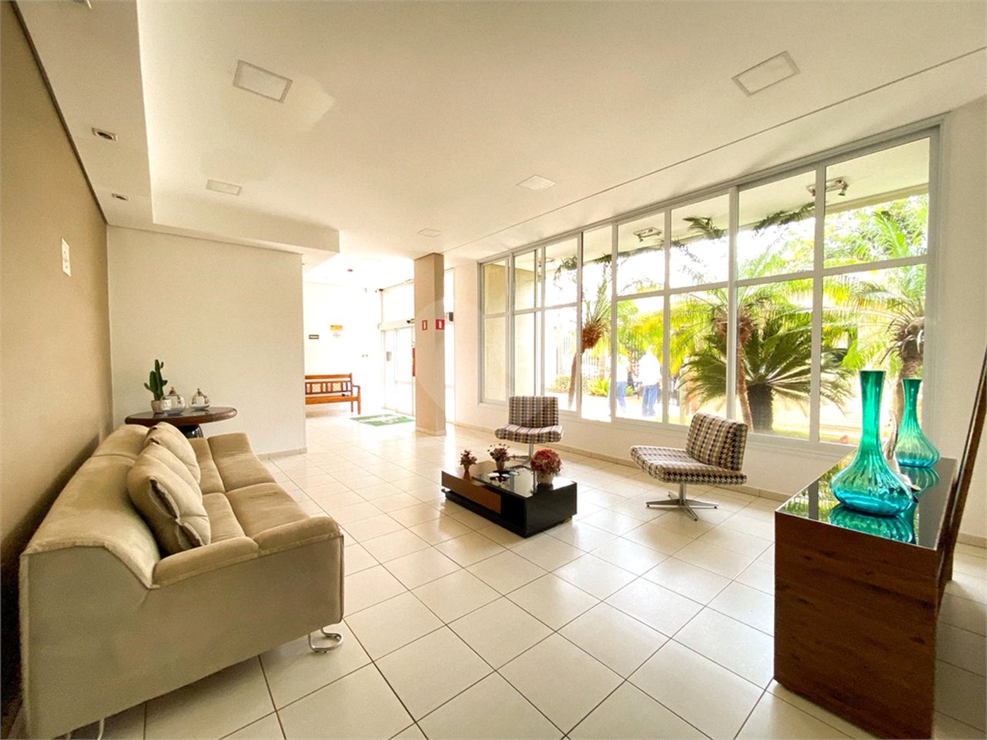 Apartamento à venda com 2 quartos no Centro, Araraquara, SP