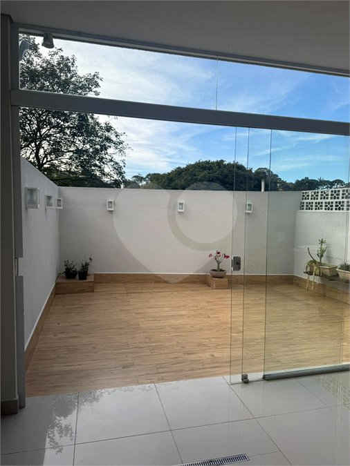 Sobrado à venda com 3 suítes em Horto Florestal, São Paulo, SP