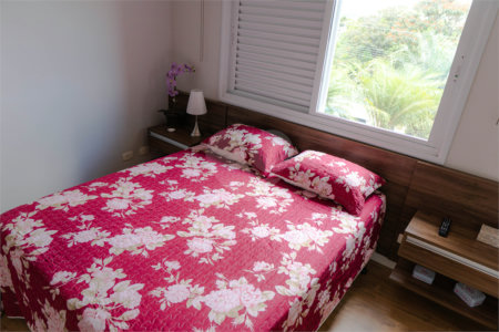 Casa à venda com 5 quartos, sendo 4 suítes, no condomínio Flamboyant, Atibaia - SP