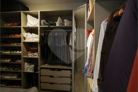Apartamento à venda com 3 quartos, sendo 1 suíte, no Centro, São Bernardo do Campo, SP