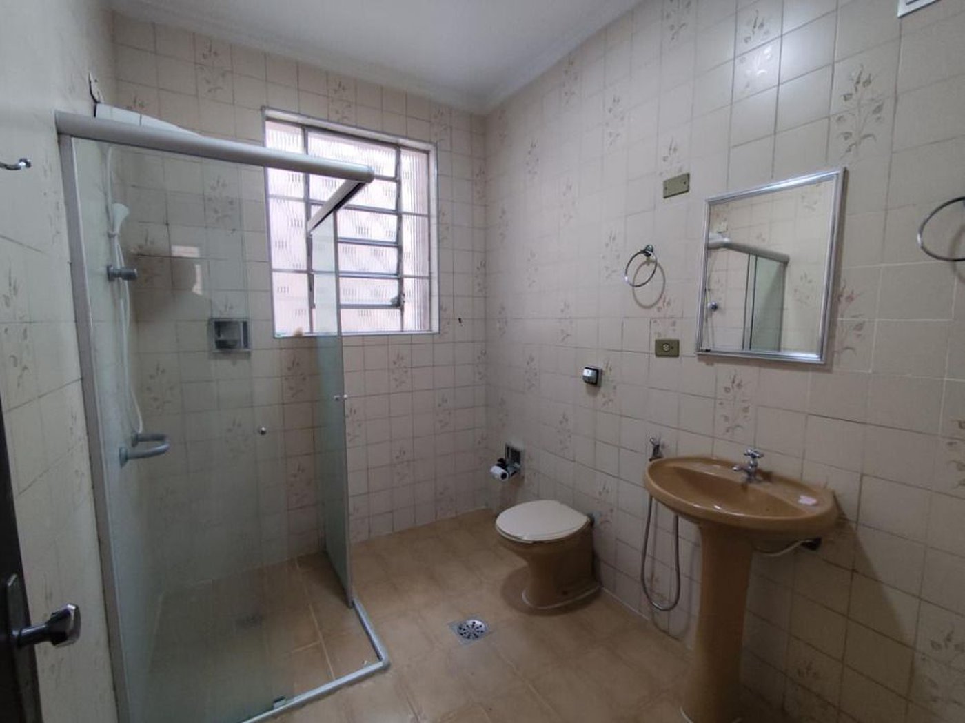 Apartamento com 3 dormitórios para alugar, 90 m² - Gonzaga - Santos/SP