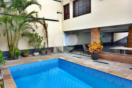 Sobrado à venda com 4 quartos, sendo 2 suítes,  em Água Fria, São Paulo, SP