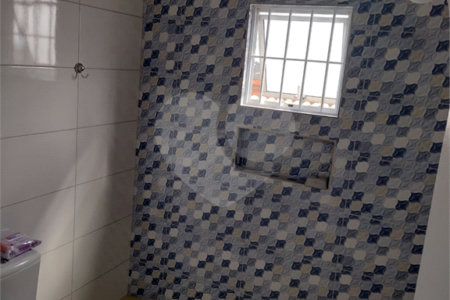 Sobrado à venda com 3 quartos em Parque Residencial Casa Branca, Suzano, SP