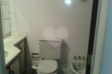 Apartamento à venda ou para alugar com 3 quartos, sendo 1 suíte, em Brooklin, São Paulo, SP