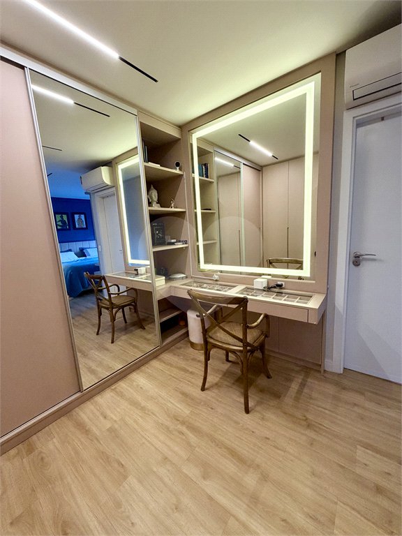 Apartamento à venda com 3 suítes em Vila Romana, São Paulo, SP