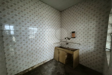 Casa para demolição