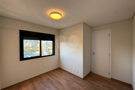 Apartamento à venda com 1 quarto no Centro, Mogi das Cruzes, SP
