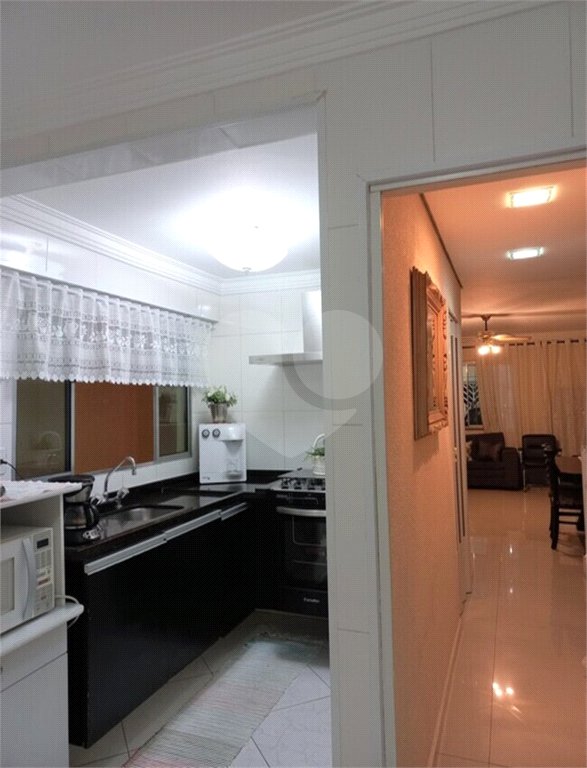 Sobrado à venda com 2 quartos em Jardim Santa Emília, São Paulo, SP