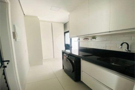 Casa à venda com 3 quartos, sendo 1 suíte,  no condomínio Mantova, Indaiatuba - SP