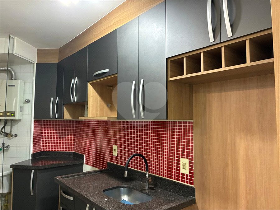 Apartamento para alugar com 2 quartos, sendo 1 suíte, em Vila Endres, Guarulhos, SP