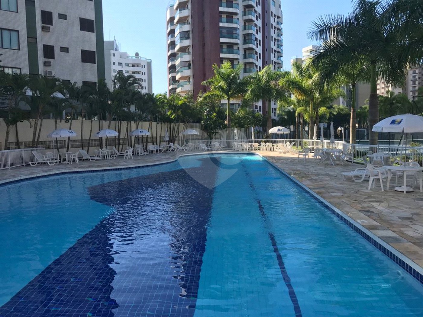 Flat à venda com 1 quarto em Riviera, Bertioga, SP