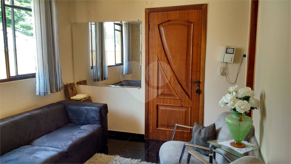 Sobrado à venda com 3 quartos em Vila Nova Cachoeirinha, São Paulo, SP