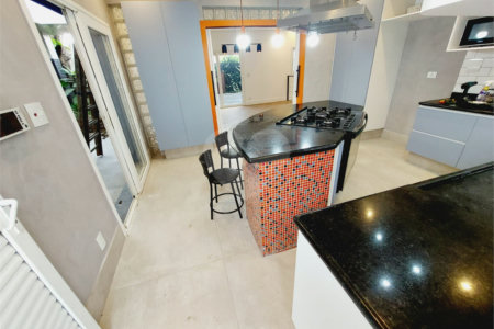 Casa à venda com 3 suítes em Lapa, São Paulo, SP