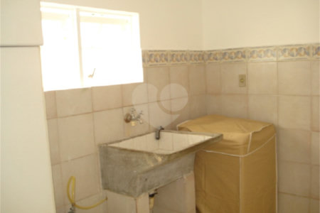 Sobrado para alugar com 5 quartos, sendo 2 suítes,  em Vila Suíça, Indaiatuba, SP