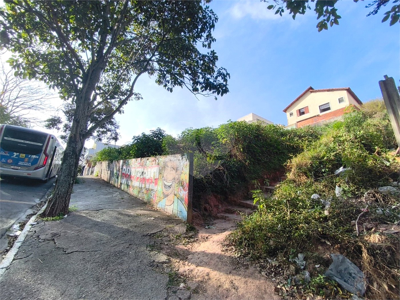 Terreno à venda em Horto, São Paulo, SP