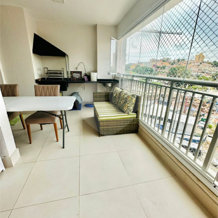 Apartamento à venda com 3 quartos, sendo 1 suíte,  em Vila Andrade, São Paulo, SP
