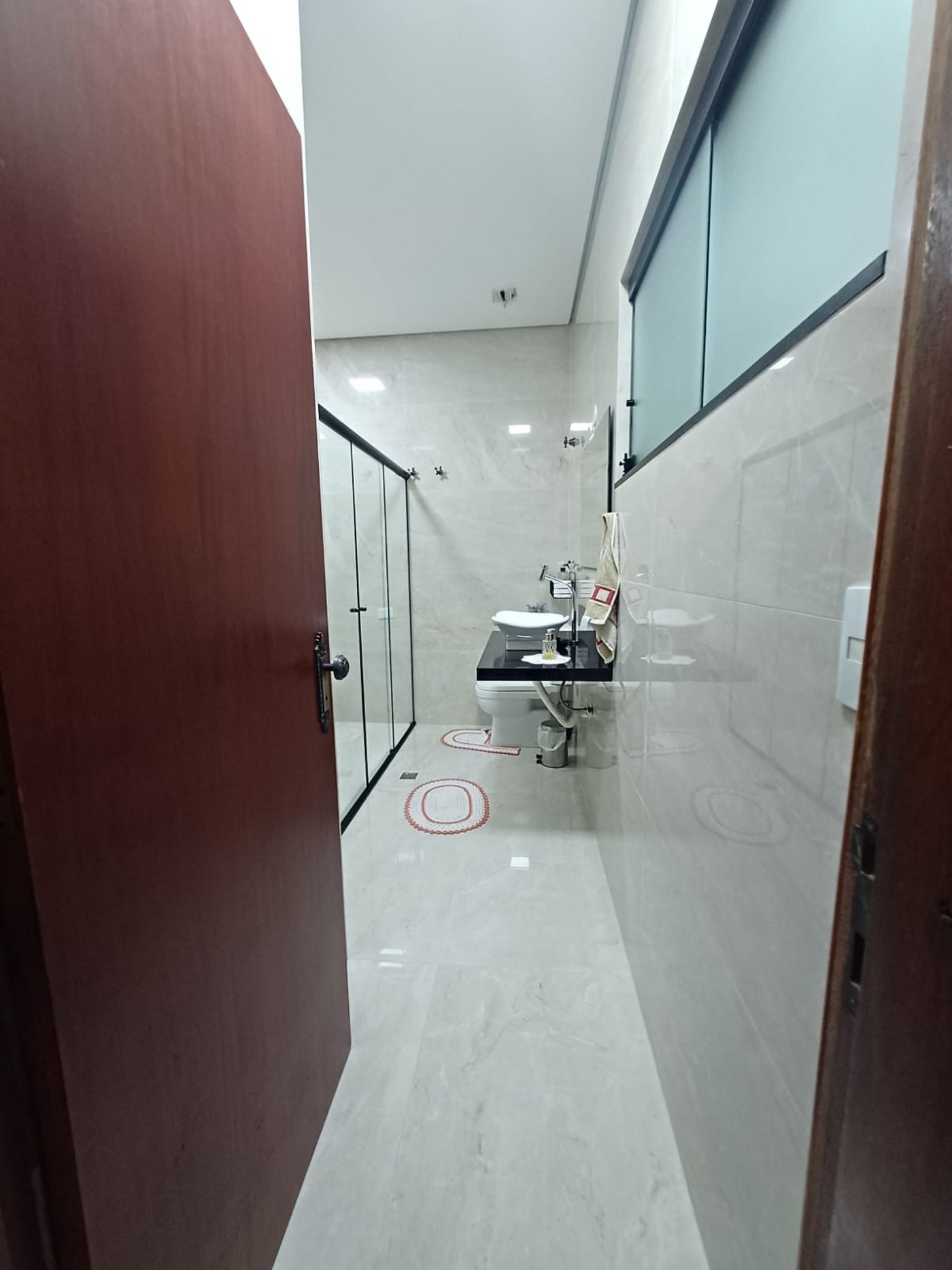Casa à venda com 3 quartos, sendo 1 suíte, em Jardim Rosana, Guarulhos, SP