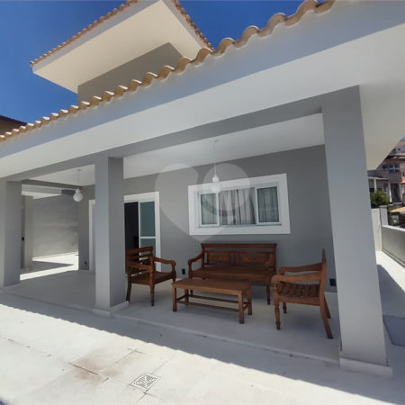 Casa à venda com 3 suítes no condomínio Villaggio Capriccio, Louveira - SP