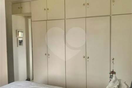 Apartamento à venda com 2 quartos, sendo 1 suíte,  em Real Parque, São Paulo, SP