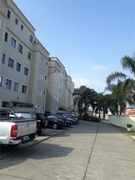 Apartamento à venda com 3 quartos, sendo 1 suíte, em Vila Santana, Mogi das Cruzes, SP
