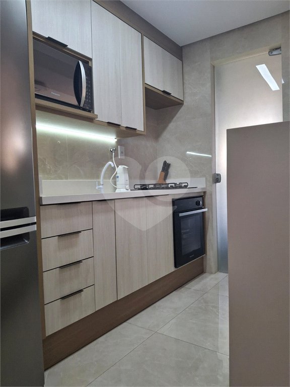 Apartamento à venda com 2 quartos, sendo 1 suíte,  em Ferreira, São Paulo, SP