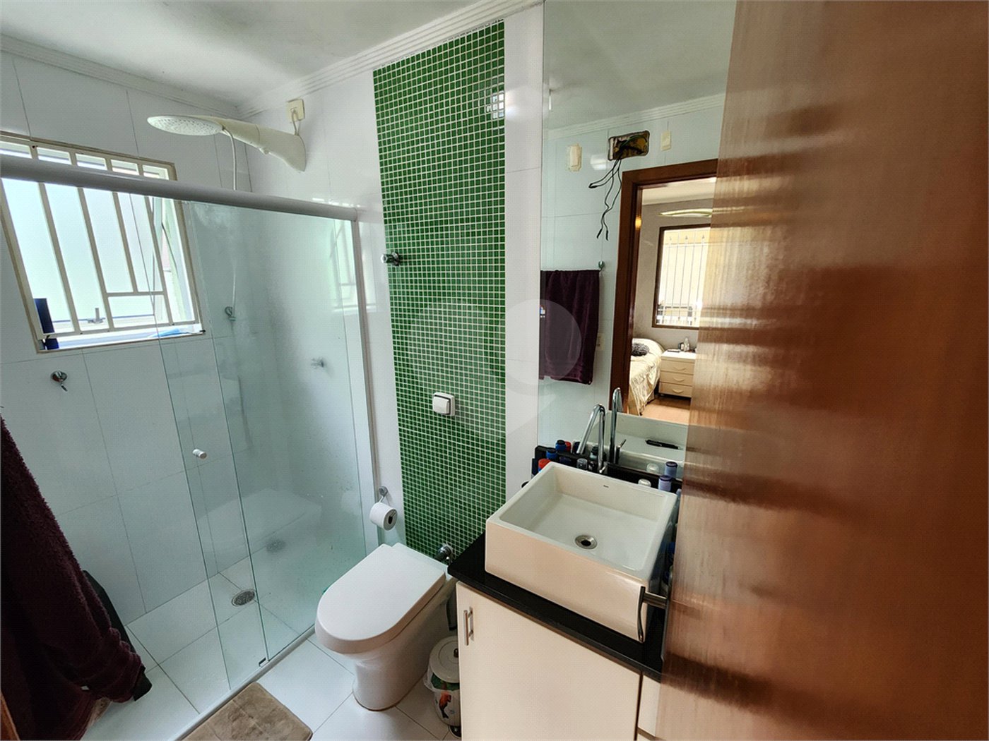 Casa à venda com 4 quartos, sendo 3 suítes,  em Vila Rosália, Guarulhos, SP