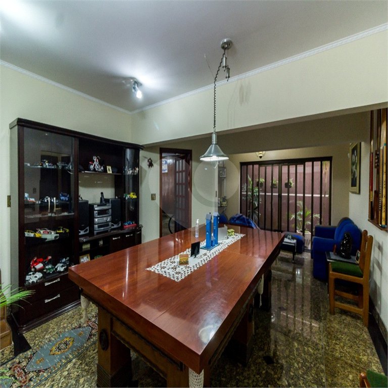 Casa à venda ou para alugar com 5 quartos, sendo 3 suítes, em Independência, São Bernardo do Campo, SP