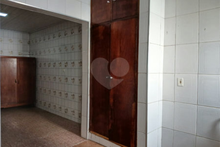 Casa térrea à venda no Pacaembú com 3 dormitórios