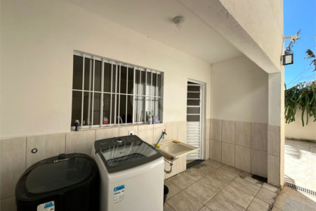 Casa à venda com 4 quartos, sendo 2 suítes, em Nova Cerejeira, Atibaia, SP