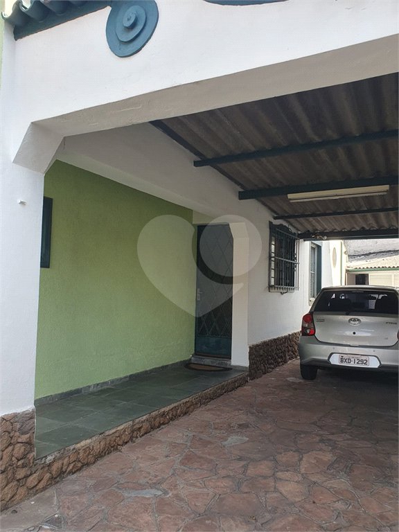 Casa à venda com 2 quartos, sendo 1 suíte, em Jardim das Bandeiras, São Paulo, SP
