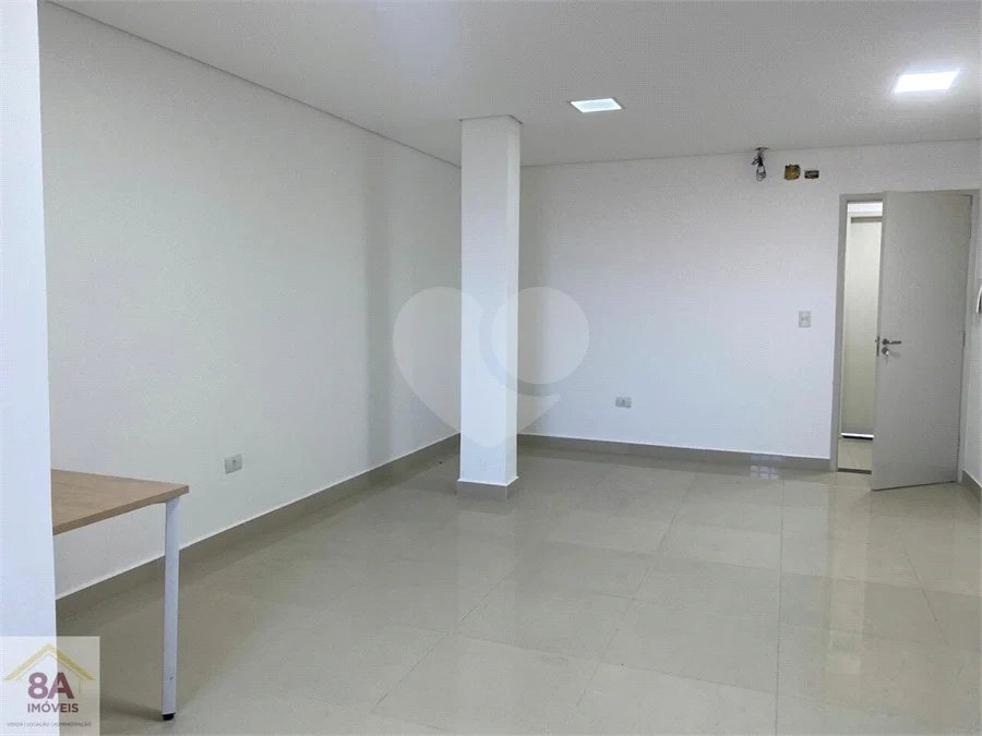 Sala Comercial para locação na região da Vila Santa Catarina!!!