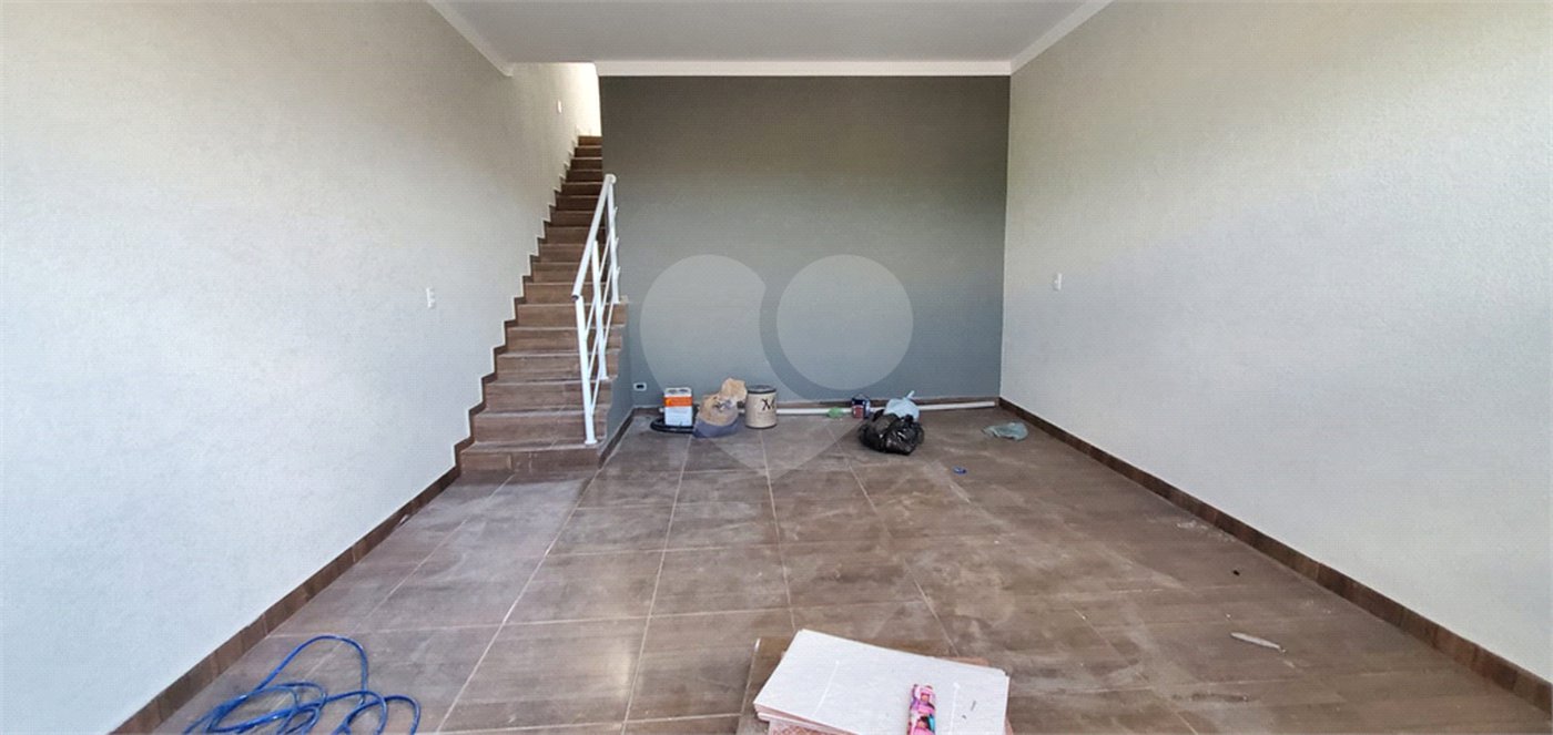Casa à venda com 2 quartos, sendo 1 suíte,  em Jardim Imperial, Atibaia, SP