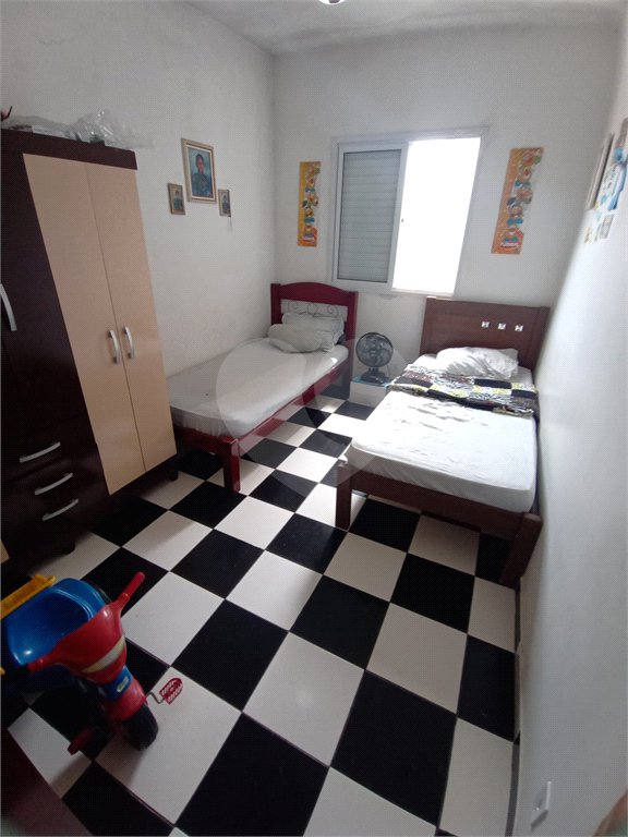 Apartamento à venda com 2 quartos em Vila Caputera, Mogi das Cruzes, SP