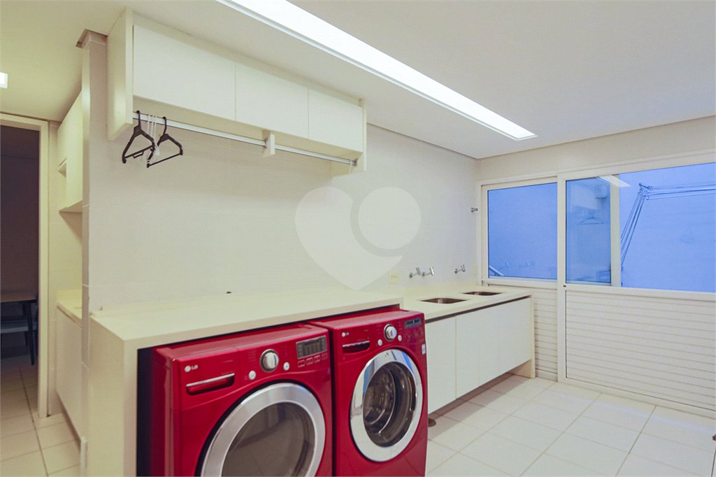 Casa à venda com 4 suítes no condomínio Prime Bauhaus, São Paulo - SP