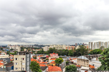 Casa à venda com 3 quartos, sendo 1 suíte, em Jardim Bonfiglioli, São Paulo, SP