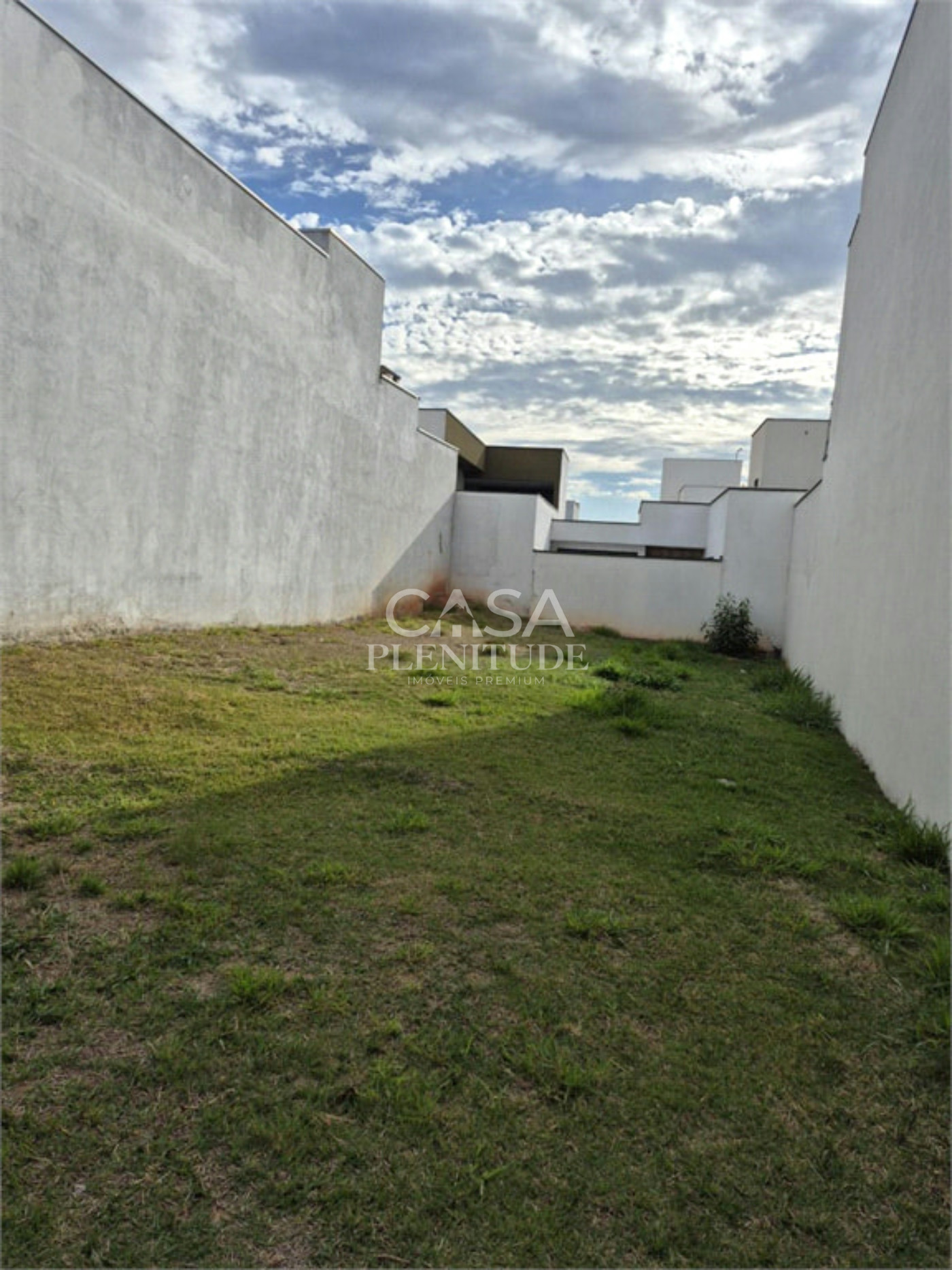 Terreno em condomínio à venda em Loteamento Dinorá Rosa, Sorocaba, SP