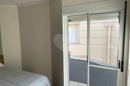 Casa à venda com 3 quartos, sendo 1 suíte, no condomínio Residencial Via Veneto, São Paulo - SP