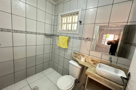 Casa à venda com 2 quartos, sendo 1 suíte, em Jardim Realce, Suzano, SP