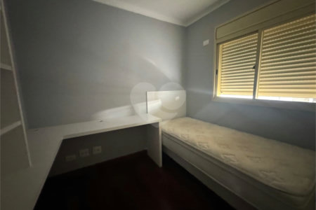 Triplex à venda ou para alugar com 3 quartos, sendo 1 suíte, em Santana, São Paulo, SP