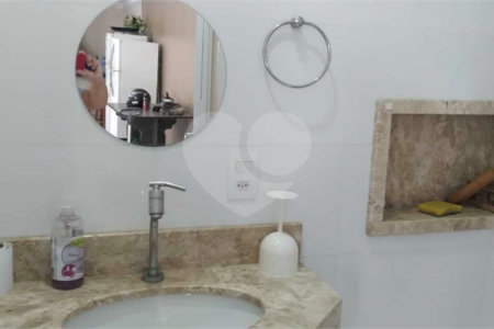 Casa à venda com 3 quartos, sendo 1 suíte, em Santa Cândida, Vinhedo, SP