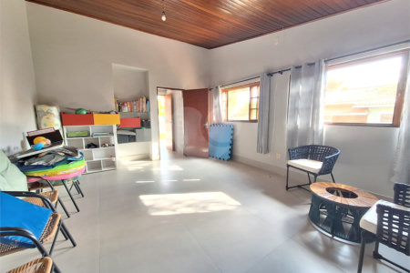 Casa para alugar com 3 quartos, sendo 1 suíte,  no condomínio Estância Marambaia, Vinhedo - SP
