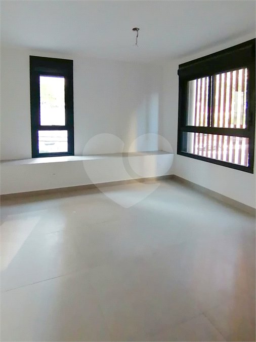 CASA DE CONDOMINIO CUBE TUTOIA/196m2/3Q/1SUITE + ROOFTOP