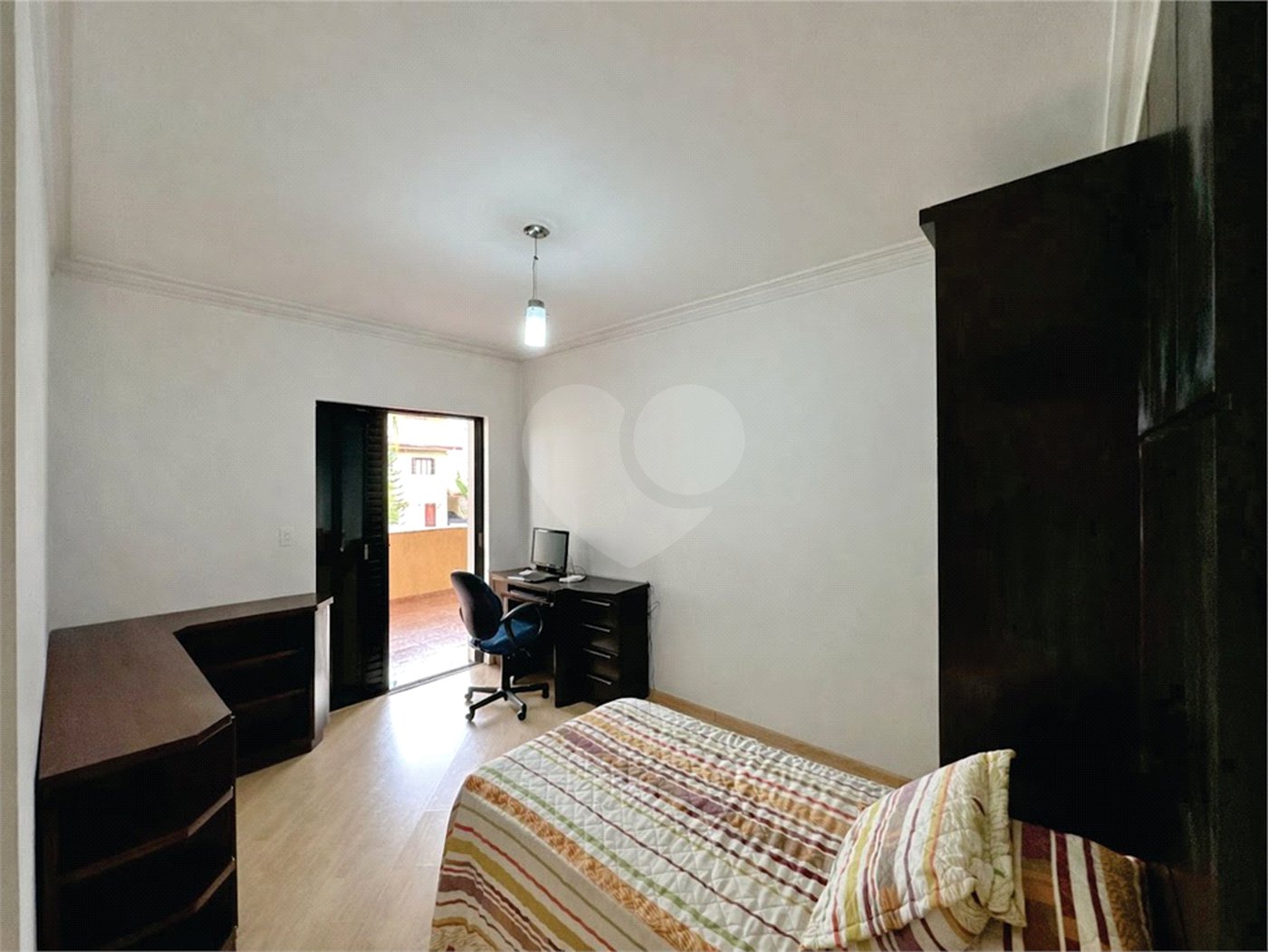 Casa á venda – Granja Viana