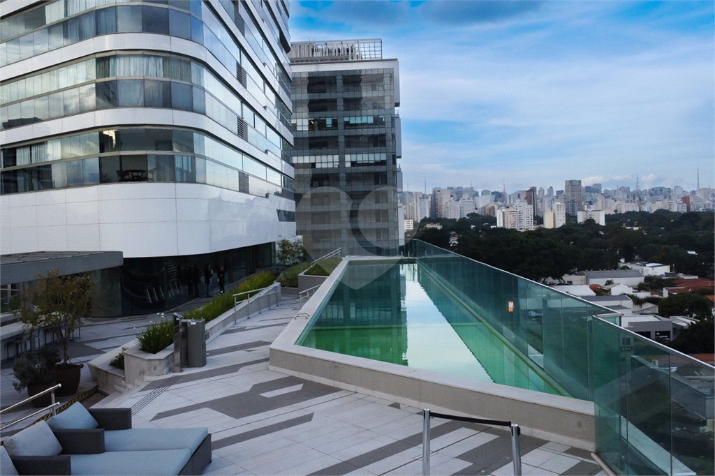 Apartamento à venda com 1 suíte em Pinheiros, São Paulo, SP
