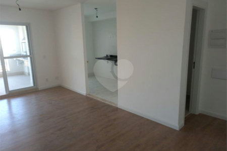 Apartamento à venda com 3 suítes em Jardim Caravelas, São Paulo, SP