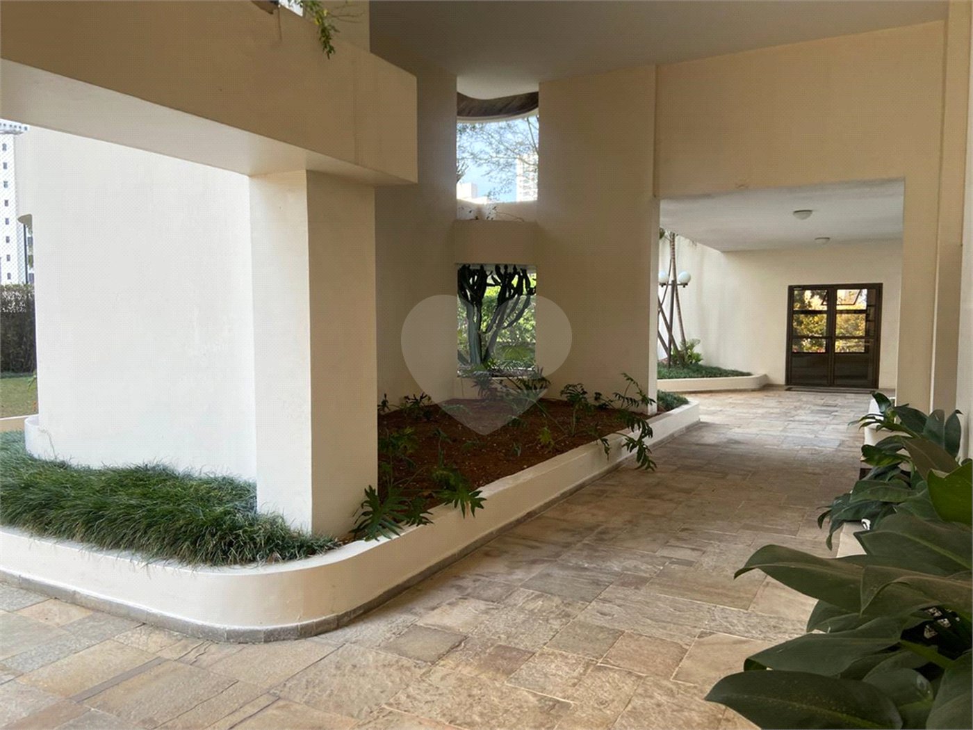 Apartamento à venda com 4 quartos, sendo 2 suítes, em Vila Andrade, São Paulo, SP