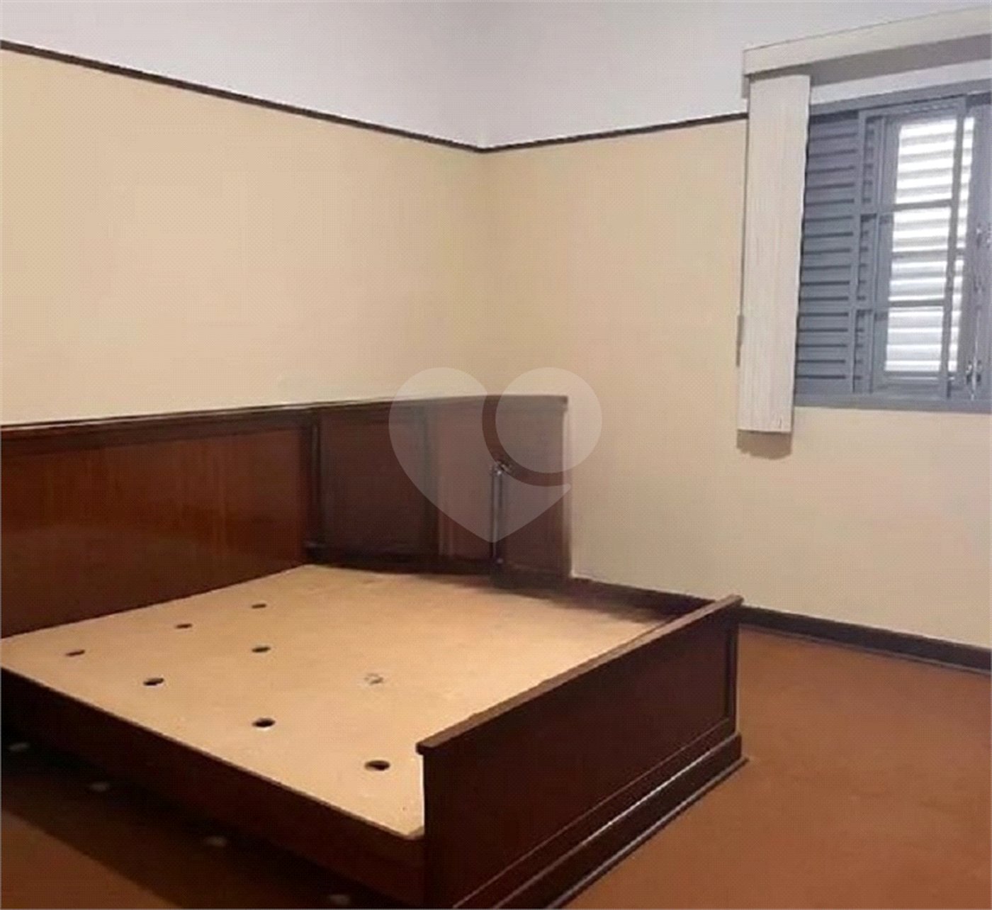 Sobrado à venda com 4 quartos, sendo 1 suíte,  em Alto da Lapa, São Paulo, SP